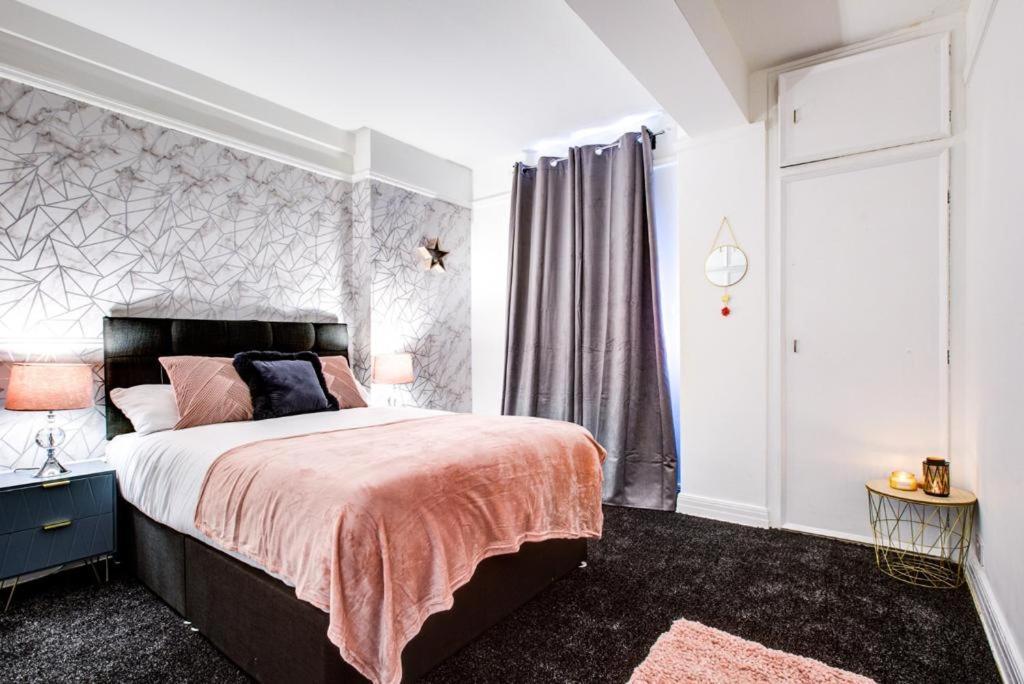 Hyde Park Apartment 2 Bedroom ロンドン エクステリア 写真